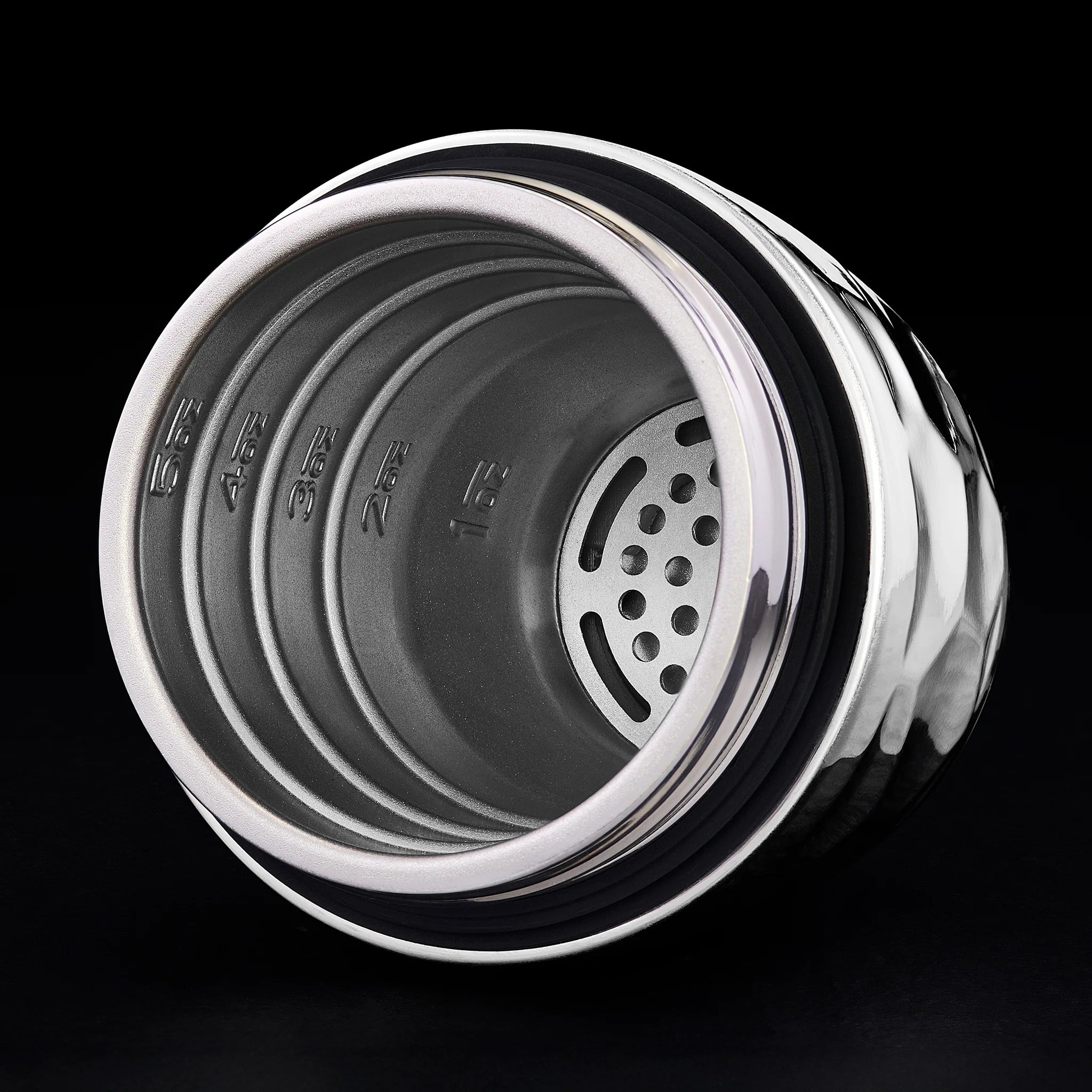 Cocktail Shaker, 25 oz (Chrome)